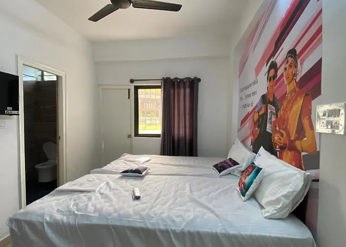 C Suites - Royal Homes II Short & Long Stays